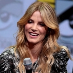 Sylvia Hoeks